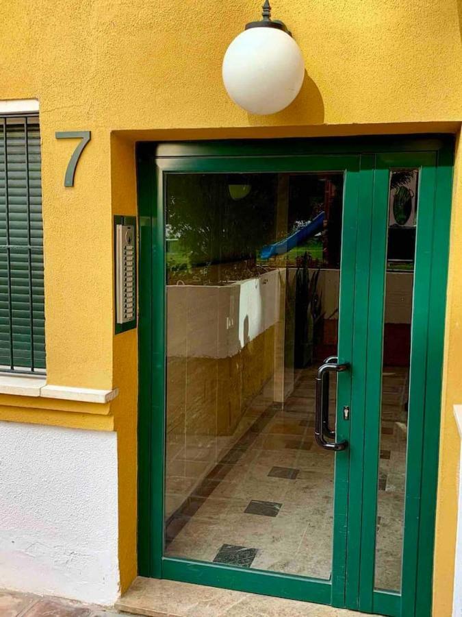 Apto. Lujo Primera Linea Playa Del Bajondillo Torremolinos Extérieur photo